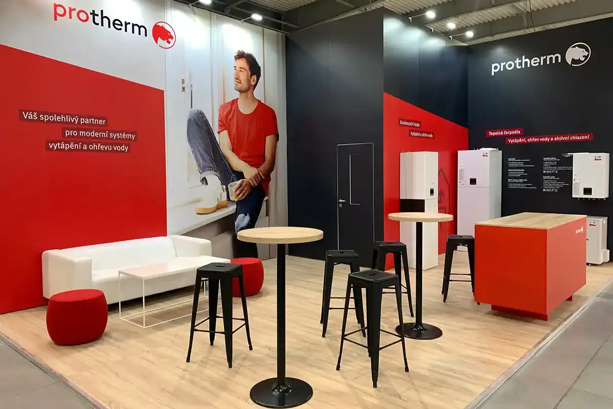 fotograf výstavního stánku, veletržní fotograf